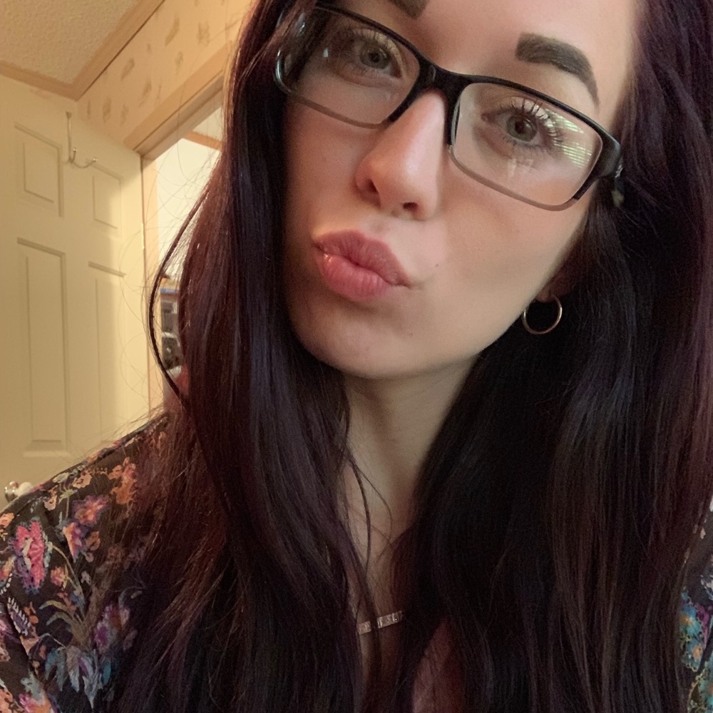 Meet your Posher, Hanna